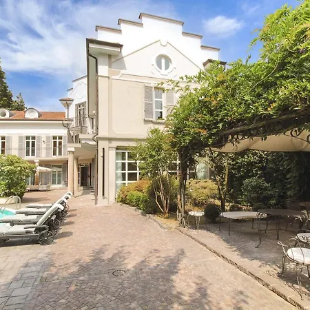 Sleeps 16 Pool Air Con Wifi Villa *