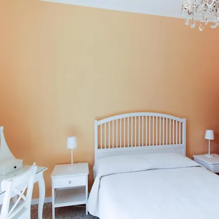 Sleeps 16 Pool Air Con Wifi Villa Stresa